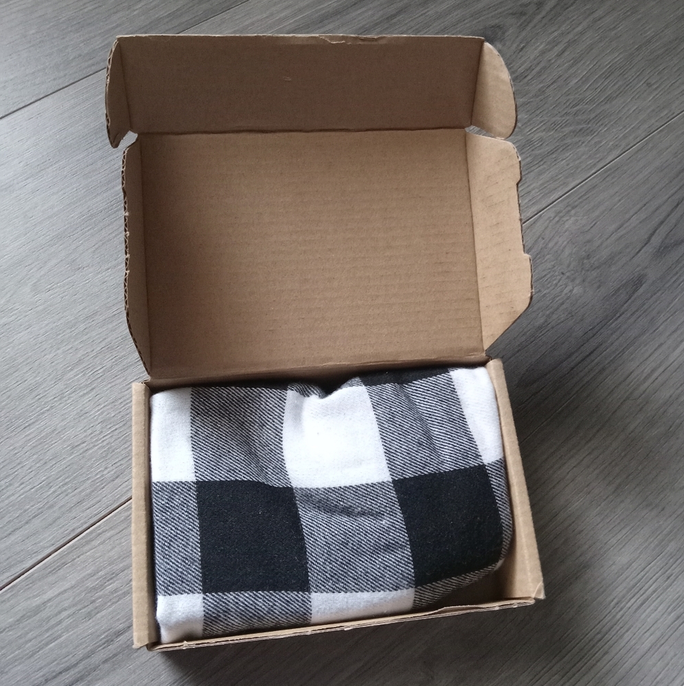 NWT Buffalo Plaid Table Runner